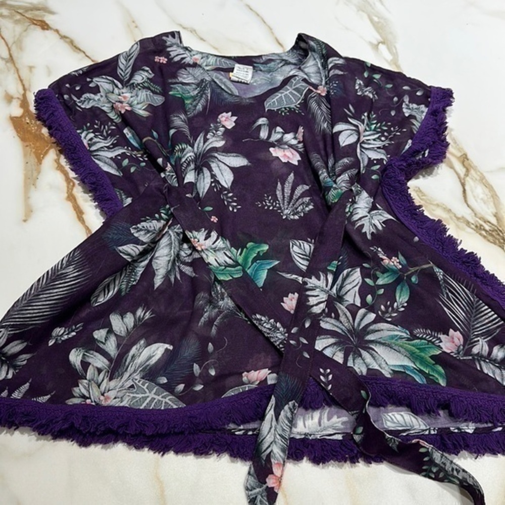 Agua Bendita Cover up 8yr